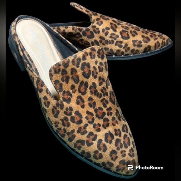 Very Volatile Leopard Mules - Picture 1 of 8